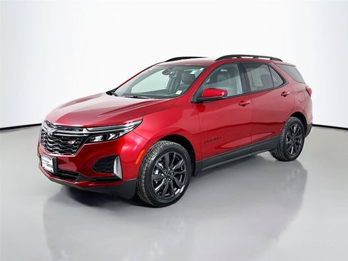 Used 2023 Chevrolet Equinox RS AWD/4WD image 5