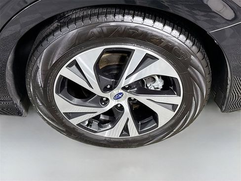 Certified 2025 Subaru Legacy Base image 32