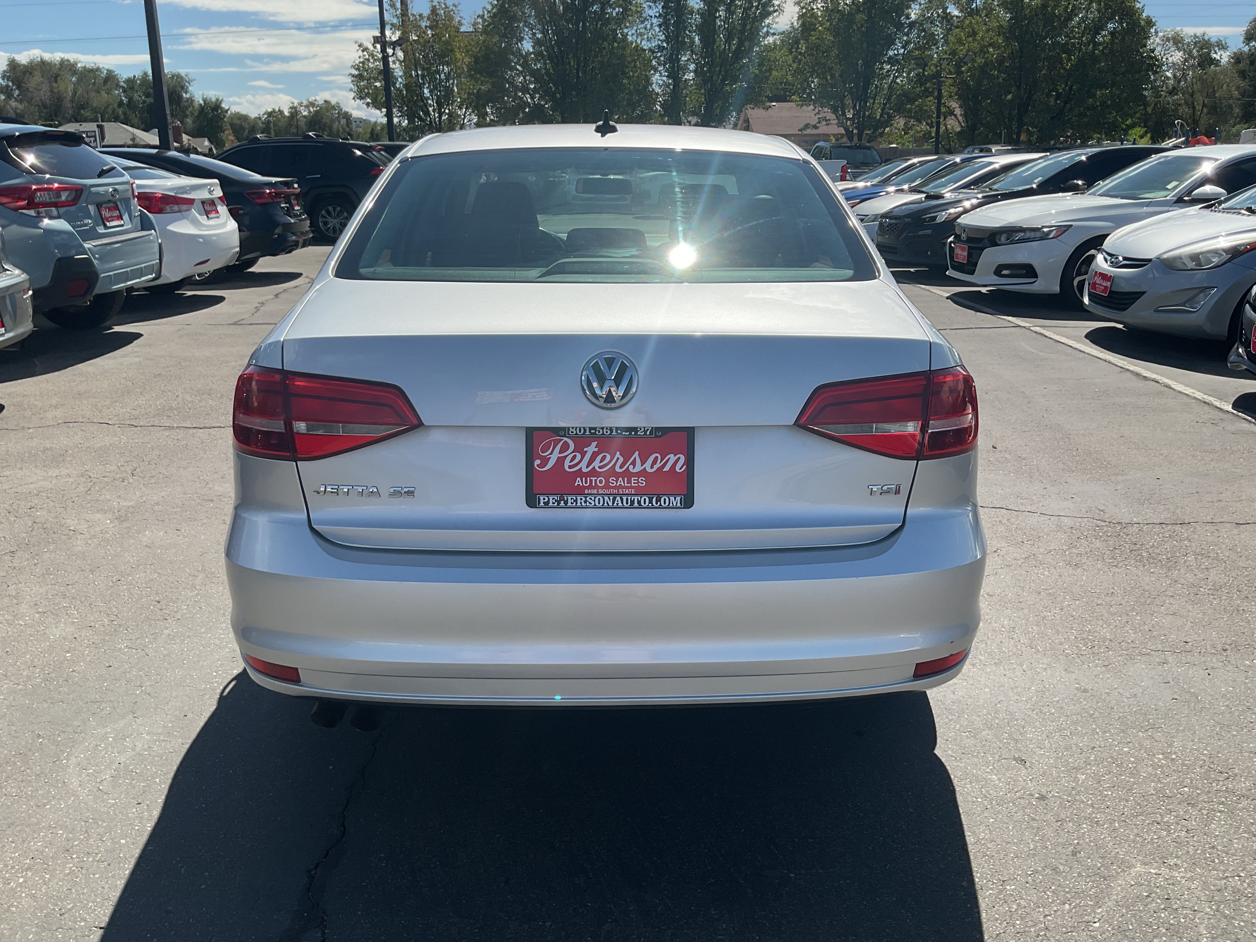 Used 2015 Volkswagen Jetta SE FWD image 8