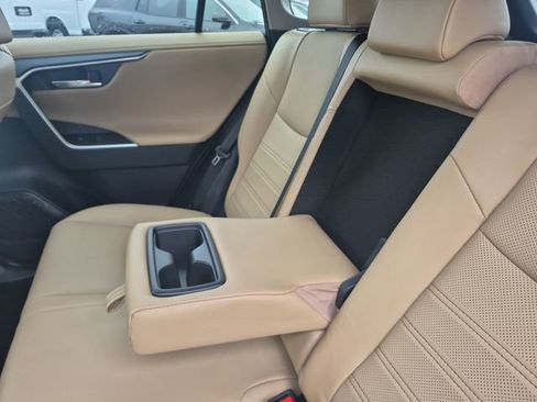 Used 2025 Toyota RAV4 Limited w/ Advanced Technology Package image 27