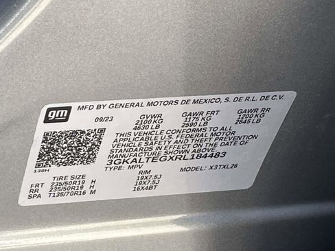 Certified 2024 GMC Terrain SLE w/ Driver Convenience Package AWD/4WD image 43