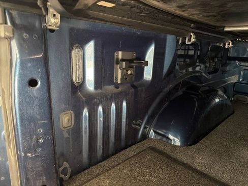 Used 2018 Ford F150 Limited w/ Trailer Tow Package image 10