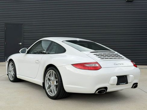 Used 2009 Porsche 911 Carrera RWD image 3
