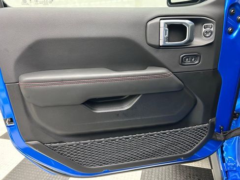 New 2026 Jeep Wrangler Unlimited Rubicon AWD/4WD image 11