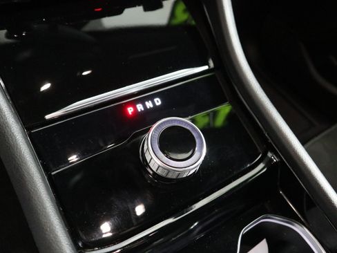 Used 2023 Jeep Grand Cherokee L Laredo image 24