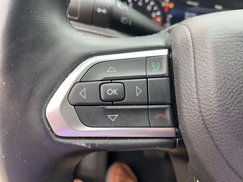 Used 2022 Jeep Compass Altitude w/ Sun and Sound Group image 16