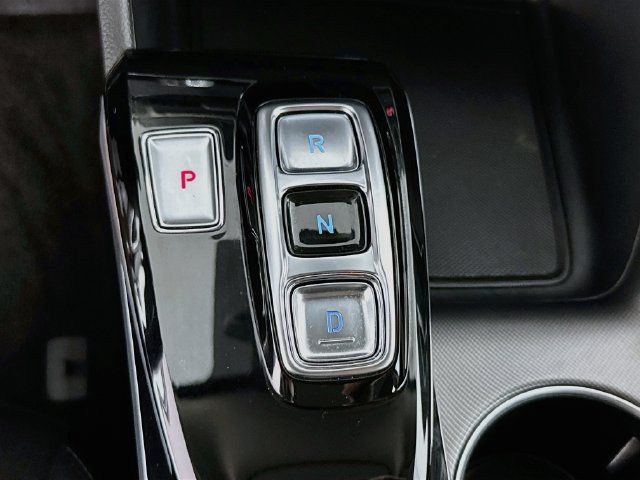 Used 2021 Hyundai Sonata SEL w/ Preferred Accessory Package FWD image 17