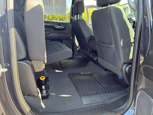 Used 2023 Chevrolet Silverado 1500 LT AWD/4WD image 49