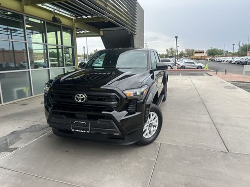 Used 2024 Toyota Tacoma SR w/ SR Upgrade Package RWD image 2