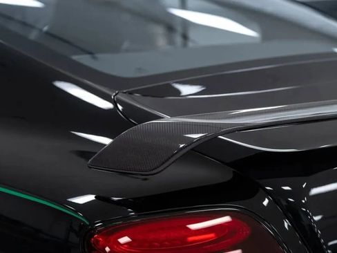 Used 2015 Bentley Continental GT3-R image 4