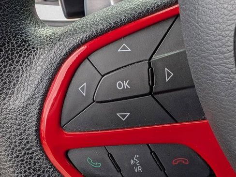 Used 2017 Dodge Durango SXT w/ 3rd Row Seating Group RWD image 7