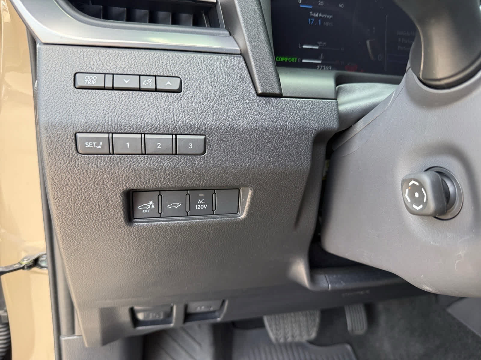 Used 2024 Lexus GX 550 AWD/4WD image 25
