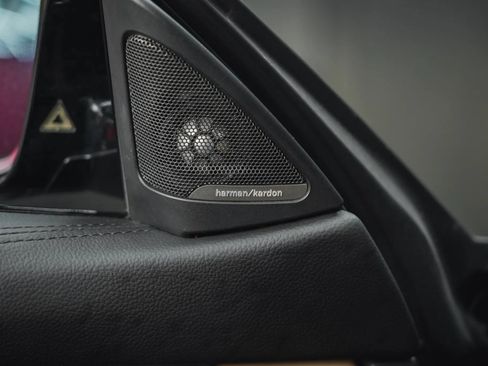 Used 2015 BMW M4 Coupe w/ Executive Package RWD image 34