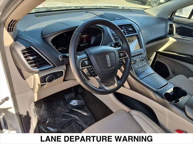Used 2019 Lincoln Nautilus Reserve AWD/4WD image 12