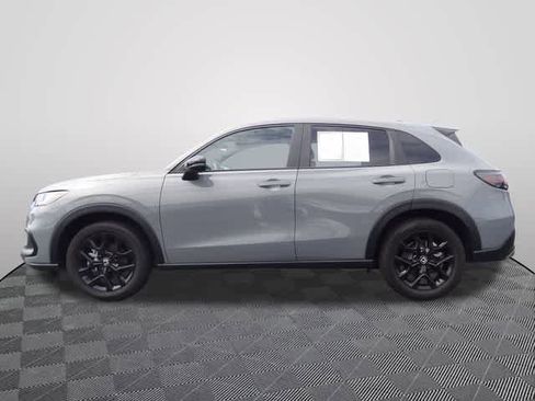 Used 2025 Honda HR-V Sport image 2