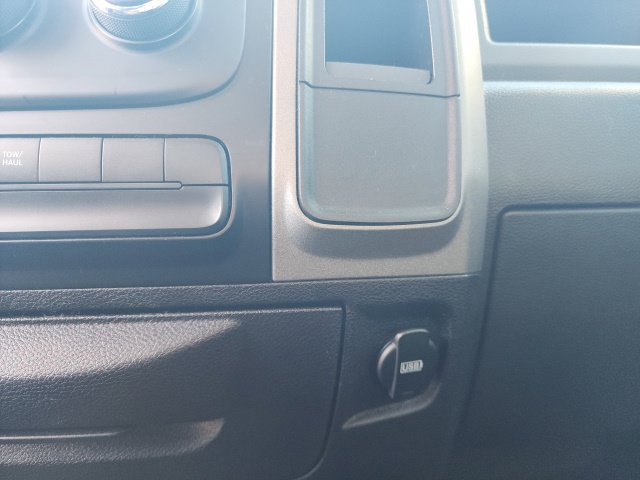 Used 2015 RAM 1500 Express AWD/4WD image 47