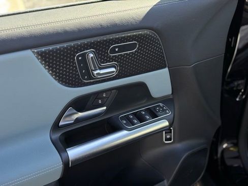 Used 2026 Mercedes-Benz GLA 250 4MATIC image 21