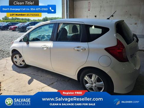 Used 2017 Nissan Versa Note S Plus FWD image 3
