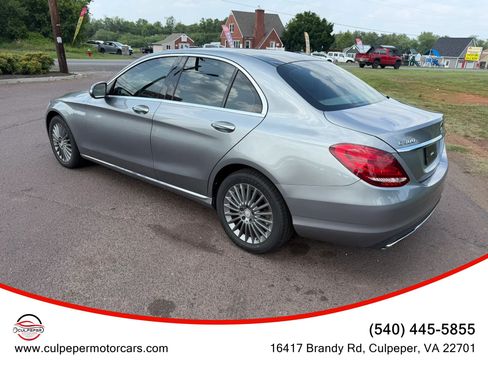Used 2015 Mercedes-Benz C 300 4MATIC Sedan image 3
