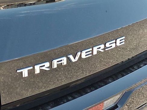 New 2026 Chevrolet Traverse High Country image 18