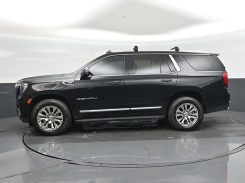 Used 2021 GMC Yukon Denali AWD/4WD image 9