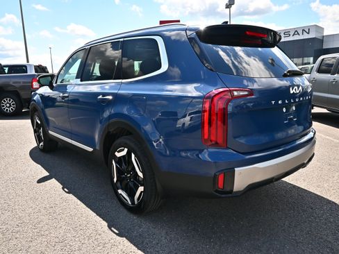 Used 2025 Kia Telluride S AWD/4WD image 8