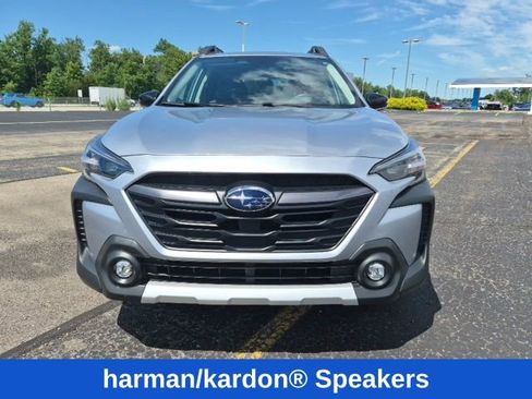 Used 2024 Subaru Outback Limited AWD/4WD image 3