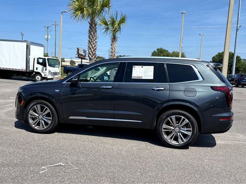 Used 2022 Cadillac XT6 Premium Luxury AWD/4WD image 27