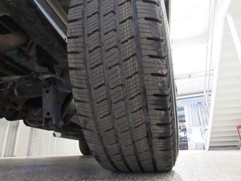 Used 2018 Ford Transit 250 138 image 32