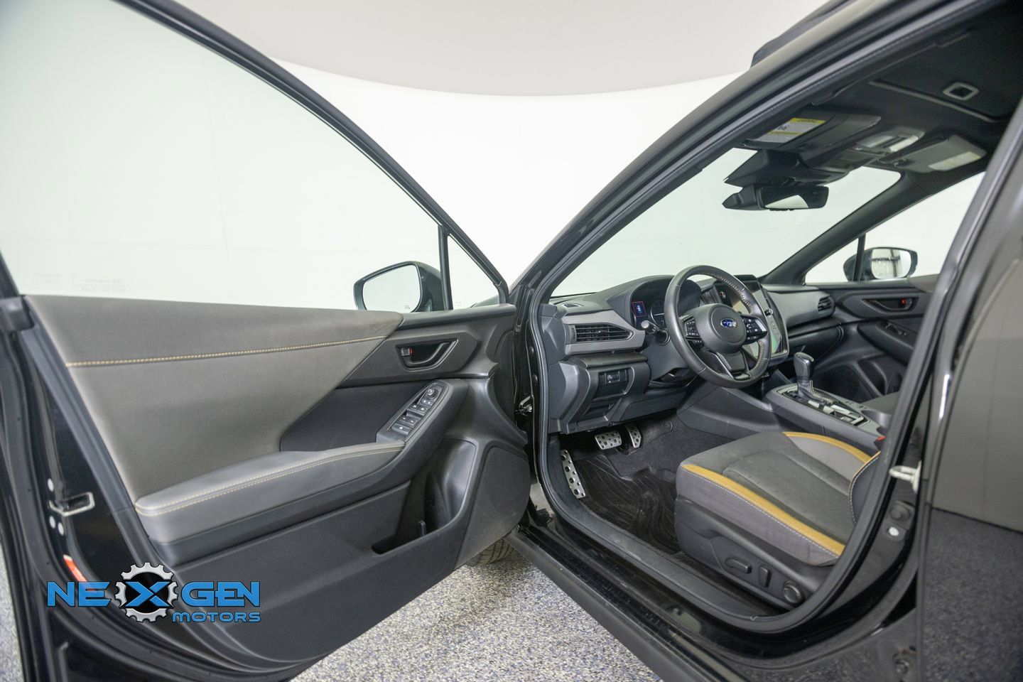 Used 2024 Subaru Crosstrek 2.5i Sport AWD/4WD image 10