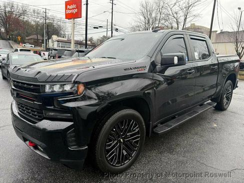 Used 2022 Chevrolet Silverado 1500 RST w/ Convenience Package II image 2