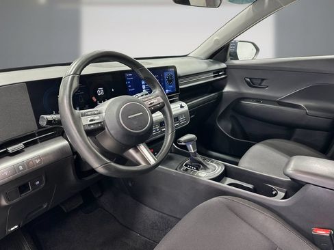 Certified 2025 Hyundai Kona SEL FWD image 14