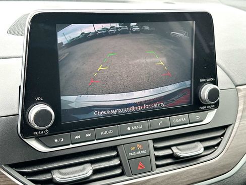 Used 2023 Nissan Altima 2.5 SV FWD image 20