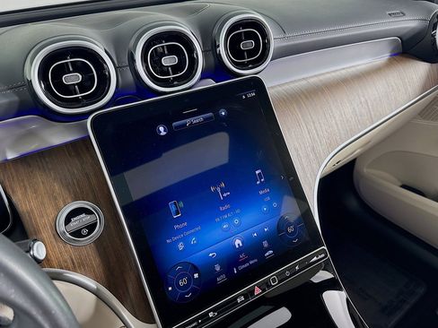 Certified 2024 Mercedes-Benz GLC 300 4MATIC image 20