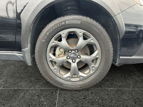 Used 2022 Subaru Crosstrek 2.5i Sport w/ Moonroof Package image 9