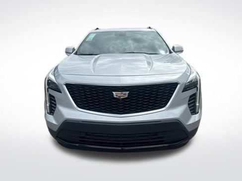 Certified 2022 Cadillac XT4 Sport w/ Enhanced Visibility Package image 9