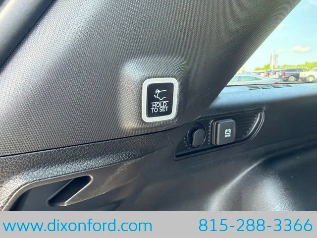 Used 2024 Jeep Grand Cherokee Altitude AWD/4WD image 27