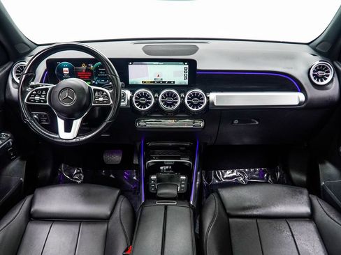 Used 2023 Mercedes-Benz EQB 300 4MATIC w/ Exclusive Package image 5