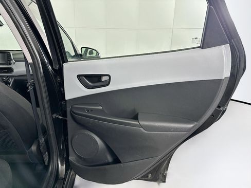 Used 2020 Hyundai Kona SE image 27