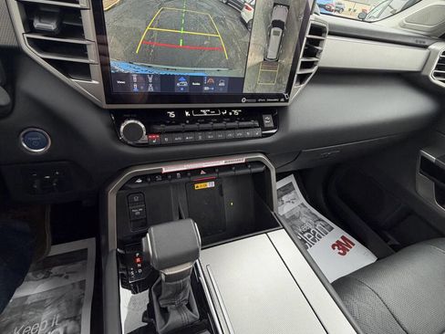 Used 2024 Toyota Sequoia Limited image 9