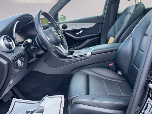 Certified 2022 Mercedes-Benz GLC 300 4MATIC image 9