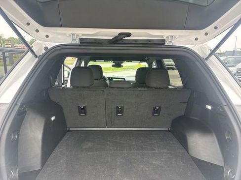 Certified 2025 Chevrolet Equinox LT AWD/4WD image 33