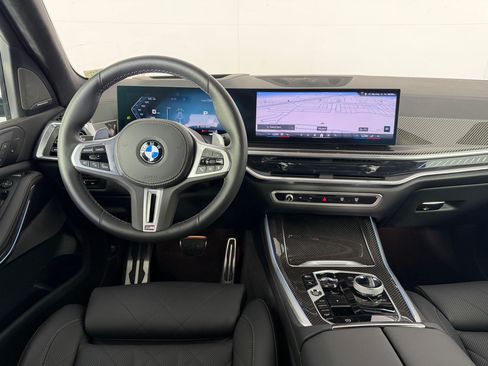 Used 2026 BMW X5 M60i AWD/4WD image 31
