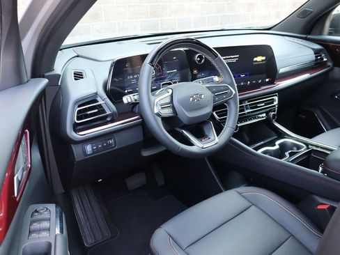 New 2026 Chevrolet Traverse Z71 w/ Enhanced Driving Package AWD/4WD image 16