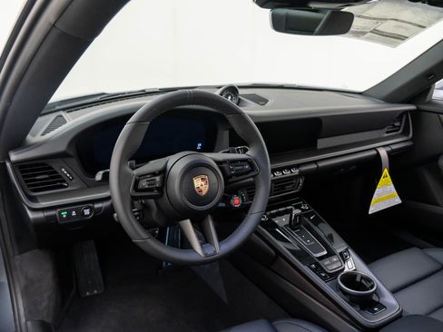 New 2026 Porsche 911 Carrera image 11