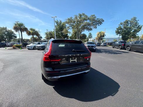 Used 2022 Volvo XC60 T8 Inscription w/ Advanced Package AWD/4WD image 13