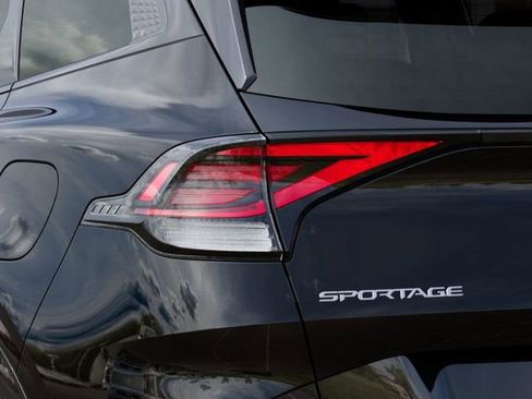 Used 2025 Kia Sportage SX FWD image 11