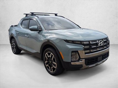 Used 2025 Hyundai Santa Cruz Limited AWD/4WD image 3
