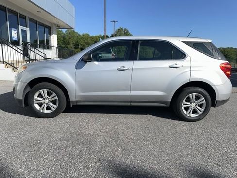 Used 2014 Chevrolet Equinox LS image 2