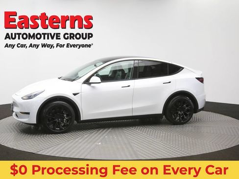 Used 2021 Tesla Model Y Long Range AWD/4WD image 53